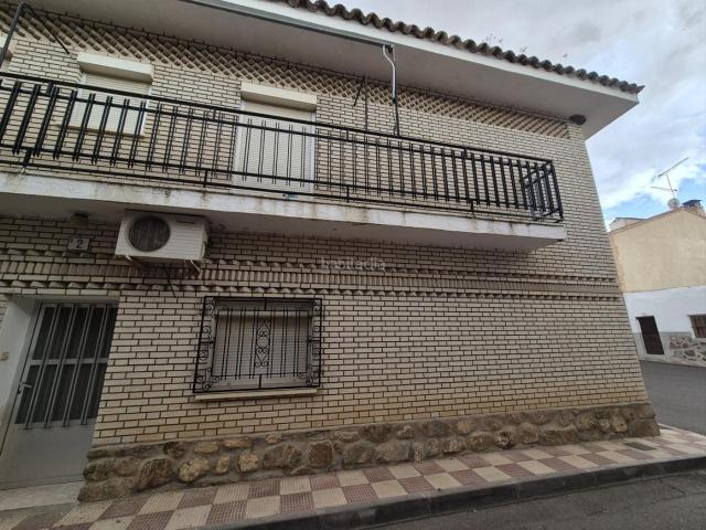 Casa en venta en Layos