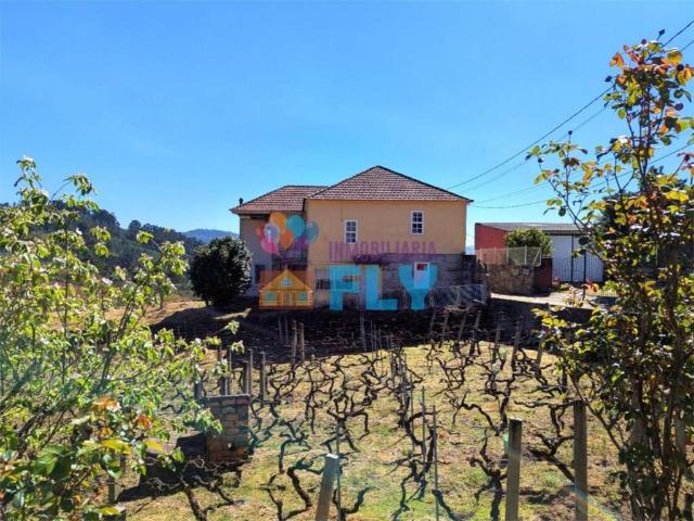 Casa en venta en Leiro