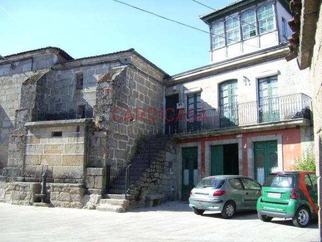 Casa en venta en Leiro
