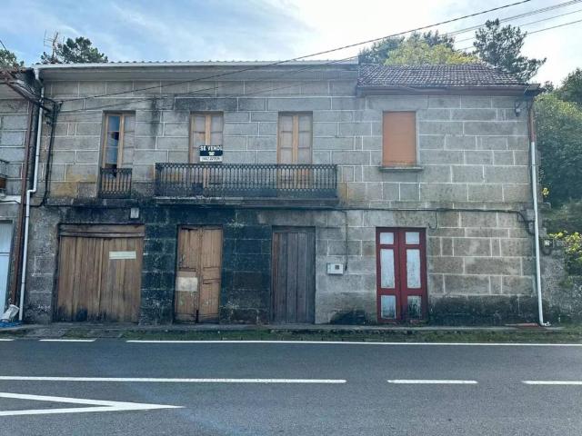 Casa en venta en Leiro
