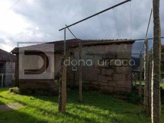 Casa en venta en Leiro