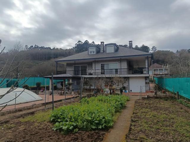 Casa en venta en Leiro, A Fervenza