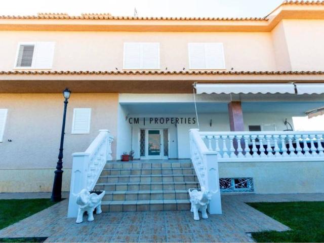Casa en venta en el Camp de Túria, Valencia