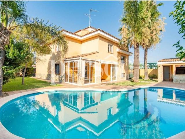 Casa en venta en el Camp de Túria, Valencia