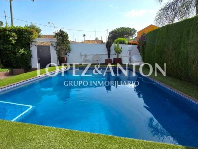 Casa en venta en el Camp de Túria, Valencia