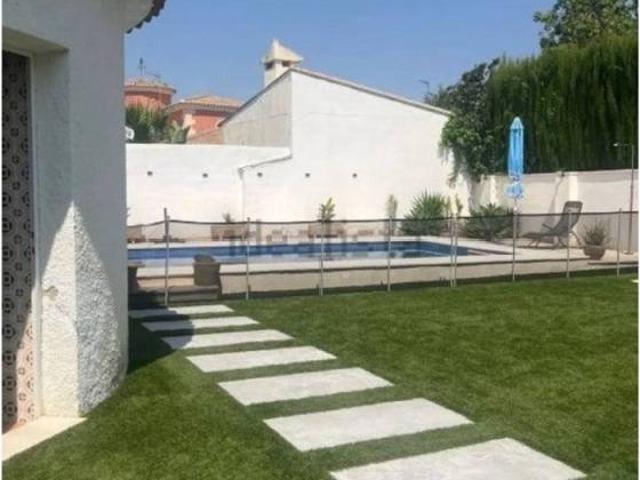 Casa en venta en el Camp de Túria, Valencia