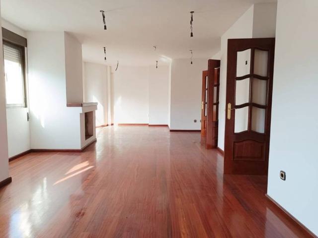 Casa en venta en El Corraón, Lena