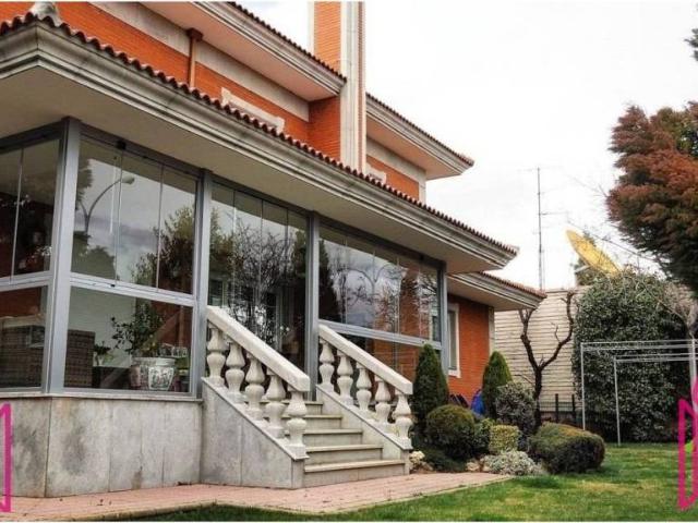 Casa en venta en León, Castilla y León