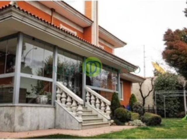 Casa en venta en León, Castilla y León