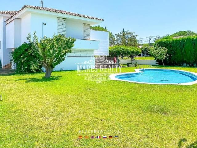 Casa en venta en Alt Empordà, Catalunya