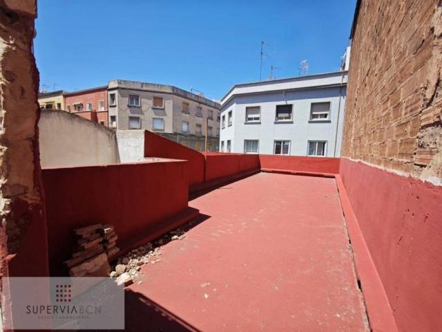 Casa en venta en L'hospitalet De Llobregat Casa en venta en L'hospitalet De Llobregat