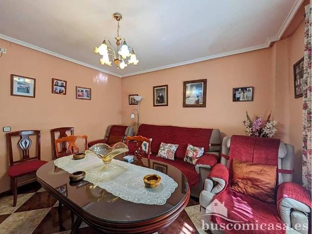 Casa en venta en Linares, Andalucía