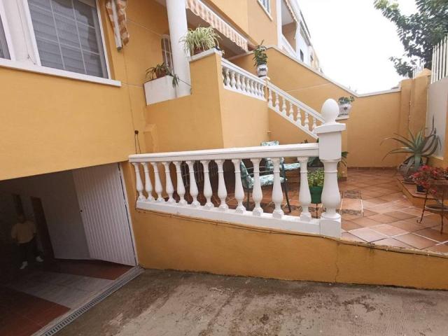 Casa en venta en Linares, Andalucía