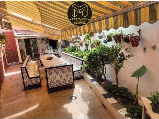 Casa en venta en Linares, Andalucía