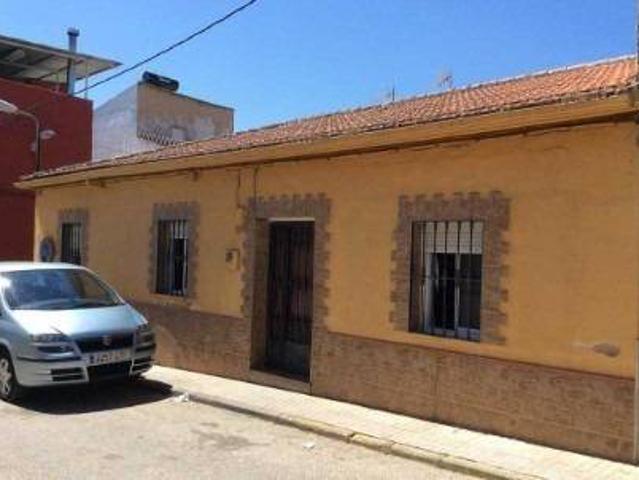 Casa en venta en Linares, Andalucía
