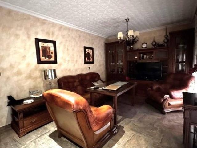 Casa en venta en Linares, Andalucía