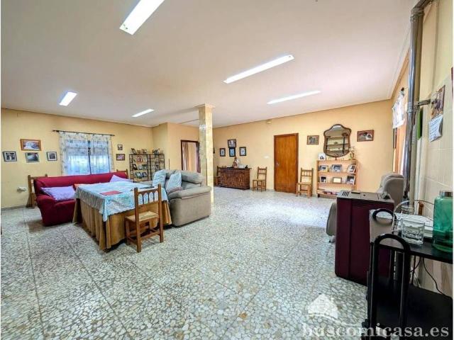 Casa en venta en Linares, Andalucía