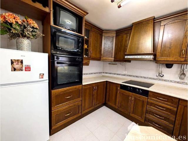 Casa en venta en Linares, Andalucía