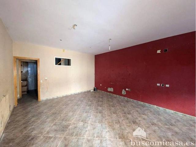 Casa en venta en Linares, Andalucía