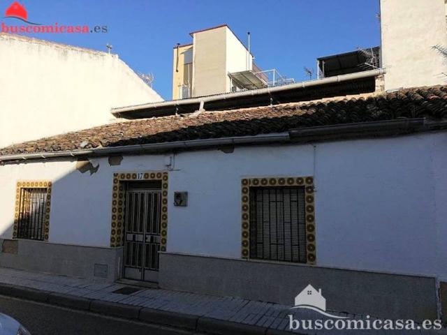 Casa en venta en Linares, Andalucía