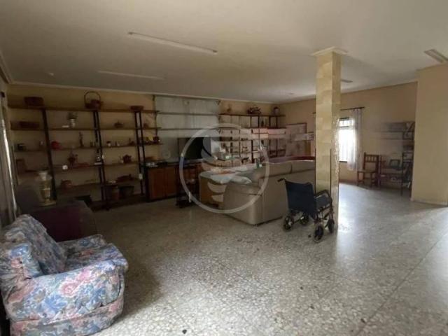 Casa en venta en Linares, Andalucía
