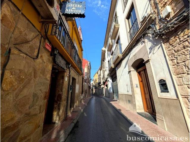 Casa en venta en Linares, Andalucía