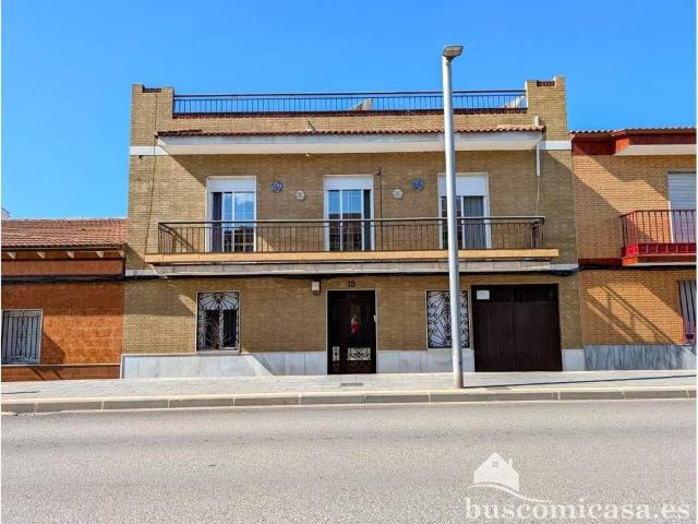 Casa en venta en Linares, Andalucía
