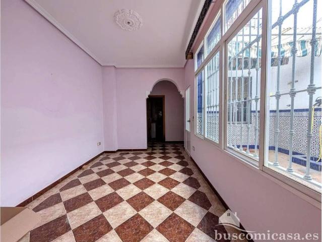 Casa en venta en Linares, Andalucía