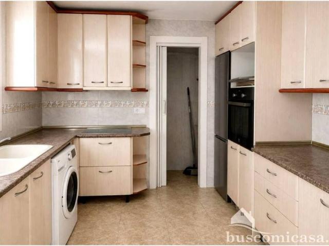 Casa en venta en Linares, Andalucía