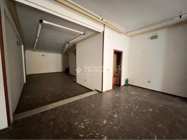 Local Comercial en venta en Linares, Andalucía
