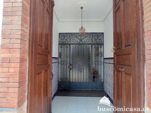 Casa en venta en Linares, Andalucía