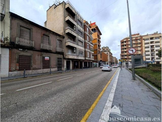 Casa en venta en Linares, Andalucía