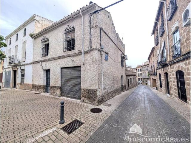 Casa en venta en Linares, Andalucía
