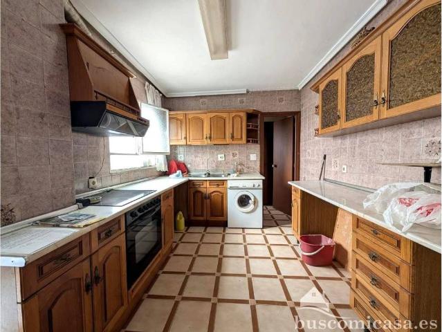 Casa en venta en Linares, Andalucía