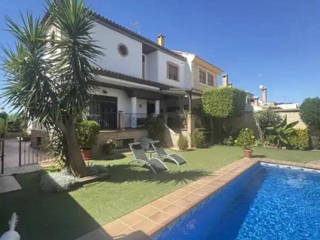 Casa en venta en Linares, Andalucía