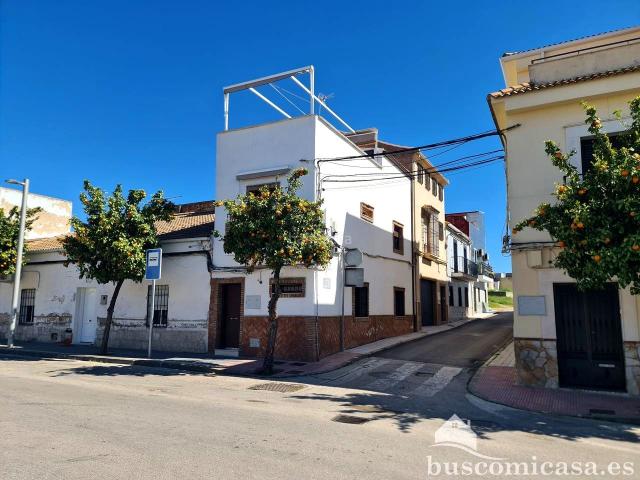 Casa en venta en Linares, Andalucía