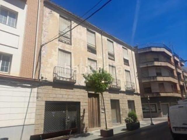 Casa en venta en Linares, Andalucía