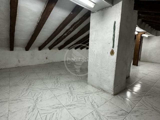 Casa en venta en Linares, Andalucía