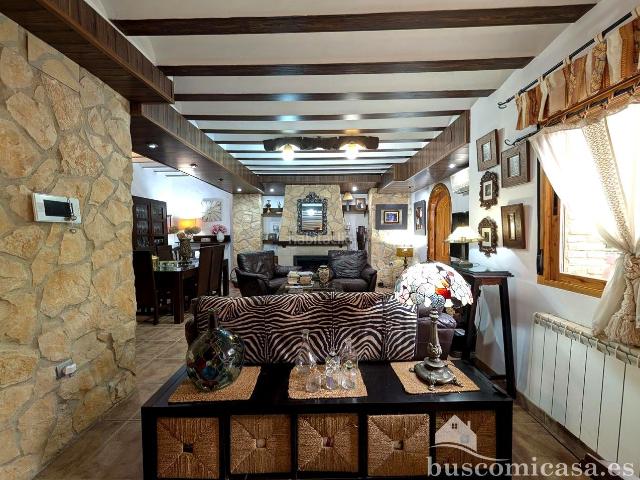 Casa en venta en Linares, Andalucía