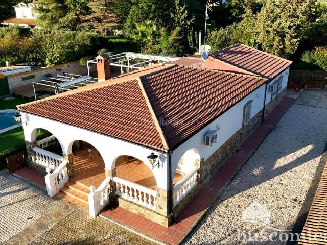 Casa en venta en Linares, Andalucía