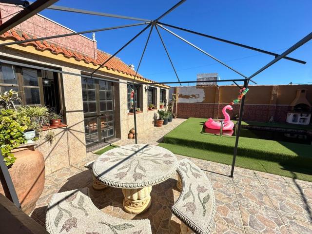Casa en venta en Campo de Gibraltar, Andalucía