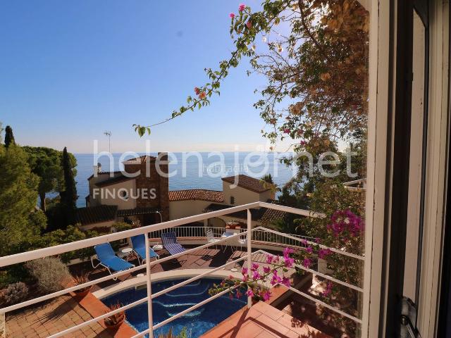 Casa en venta en Cantallops, Gironès
