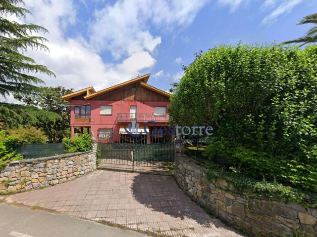 Casa en venta en Santa Cruz de Llanera, Llanera