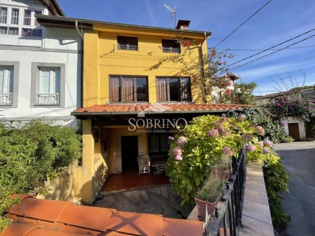 Casa en venta en Naves, Llanes
