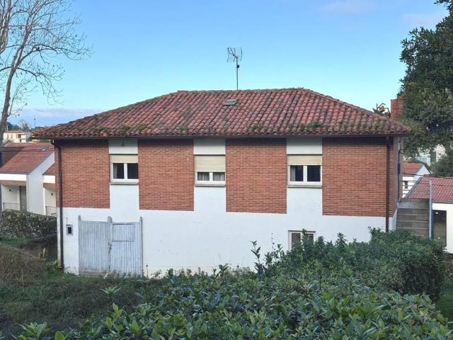 Casa en venta en Llanes