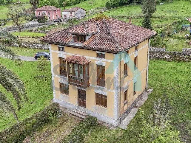 Casa en venta en Llanes, Asturias