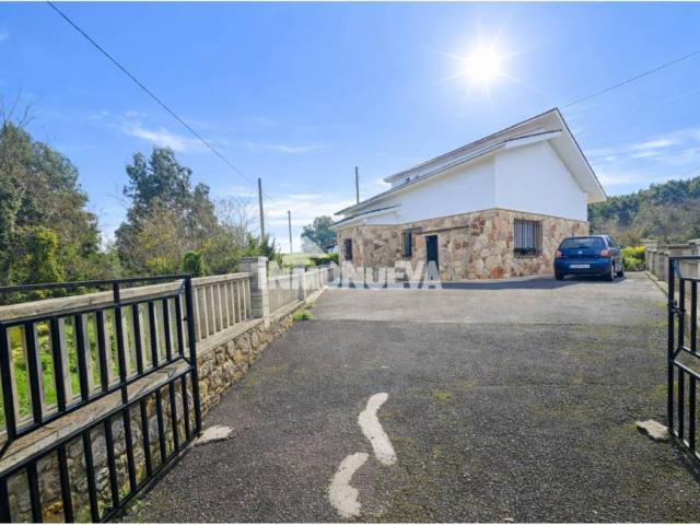 Casa en venta en Llanes, Asturias