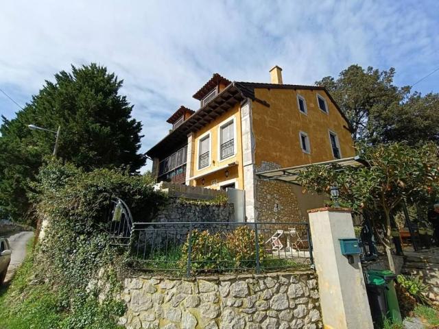 Local Comercial en venta en Llanes, Asturias
