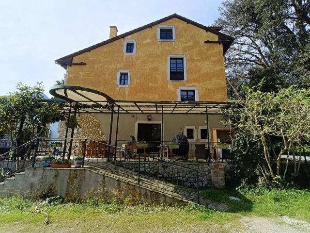 Local Comercial en venta en Llanes, Asturias