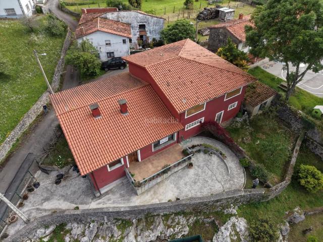 Casa en venta en Llanes, Asturias